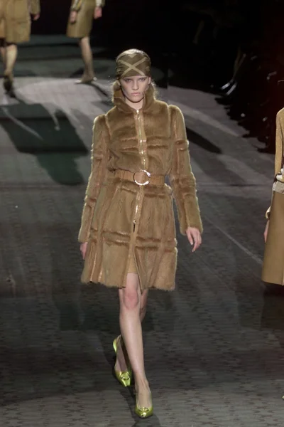 Look 36